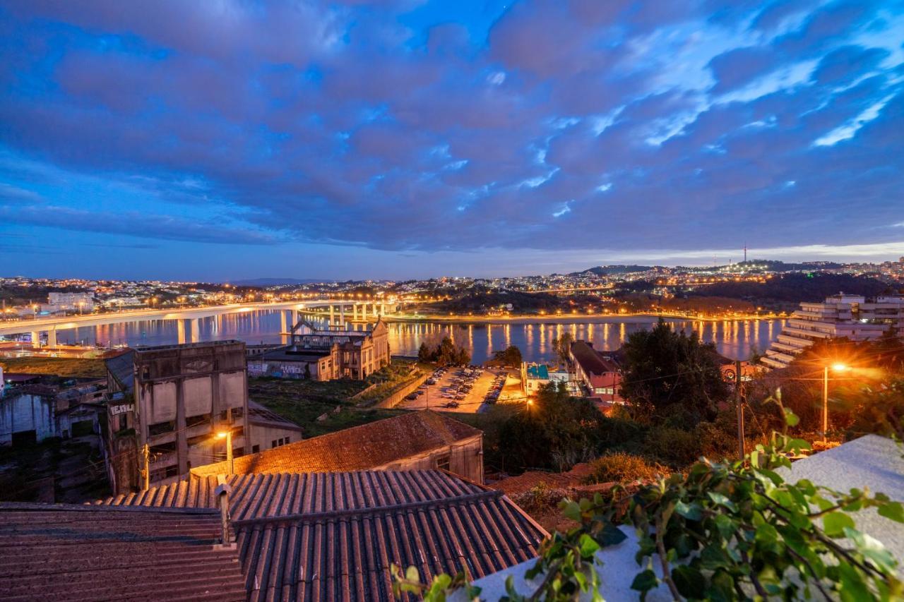 Whome Riverside View Premium Apartment W/ Ac & Terrace OOporto Exterior foto